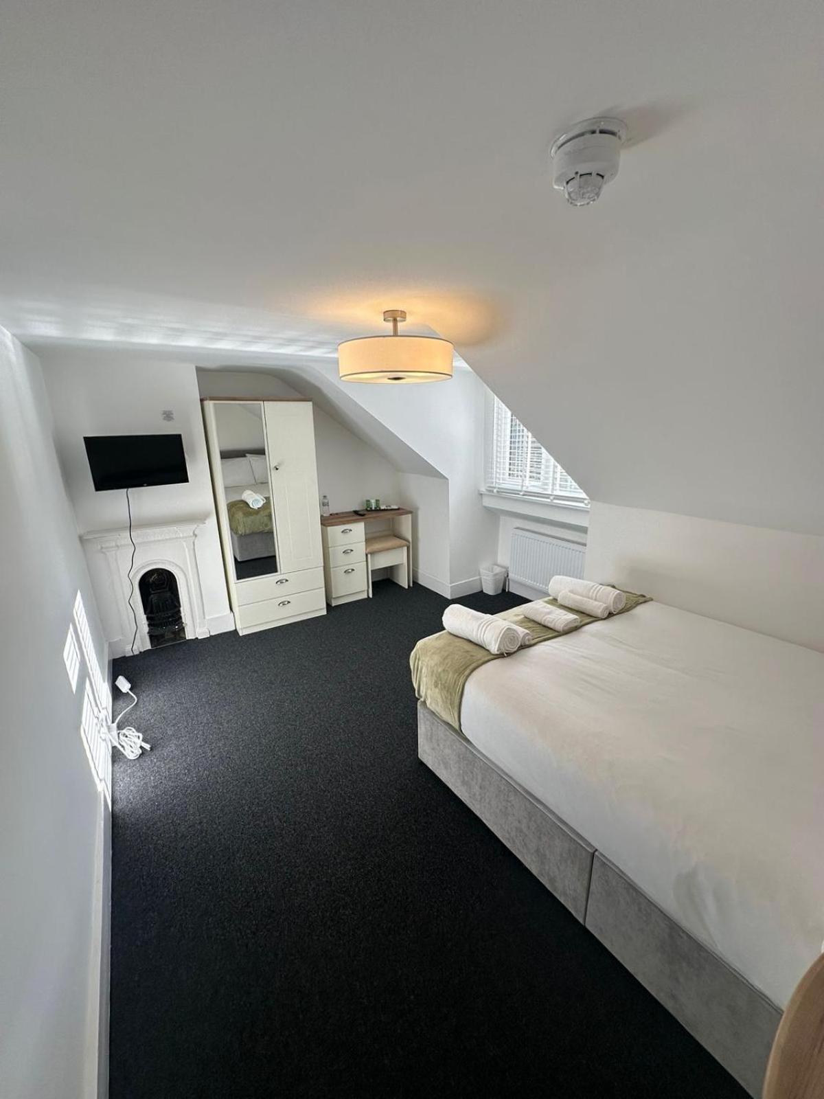 Cambridge Central Rooms - Tas Accommodations Exteriér fotografie